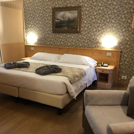 Hotel Edelweiss 3 Stelle Superior Breuil-Cervinia Luaran gambar