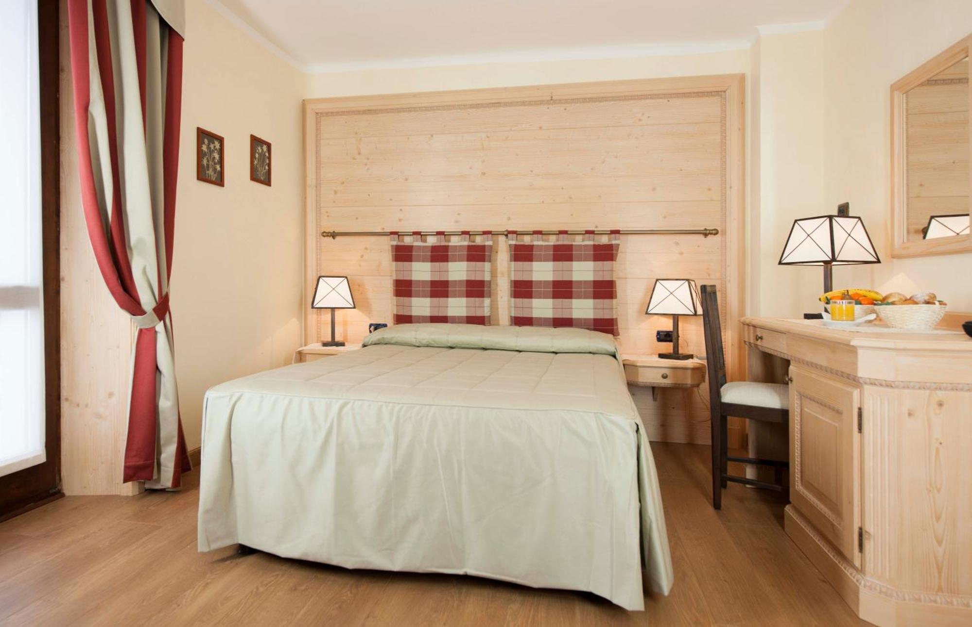 Hotel Edelweiss 3 Stelle Superior Breuil-Cervinia Luaran gambar