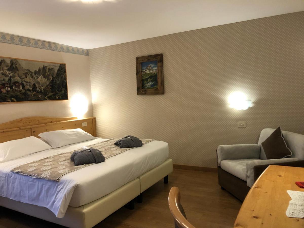Hotel Edelweiss 3 Stelle Superior Breuil-Cervinia Luaran gambar
